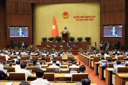Chất vấn thẳng thắn, trả lời trách nhiệm