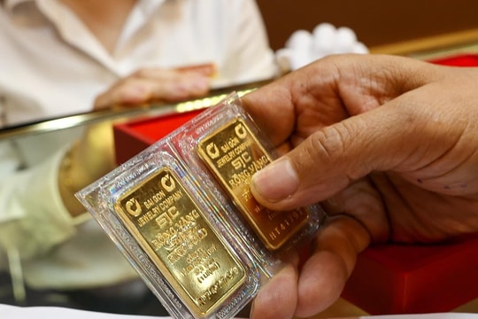 Ngân hàng Nhà nước khuyến cáo người dân thận trọng vì giá vàng miếng sẽ còn giảm
