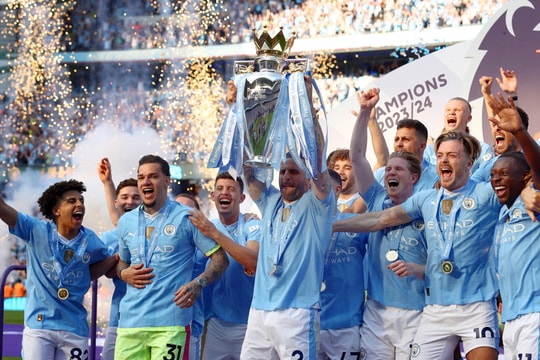 Man City kiện Ngoại hạng Anh