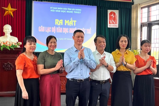 Ra mắt Câu lạc bộ Văn học nghệ thuật trẻ tỉnh Hải Dương