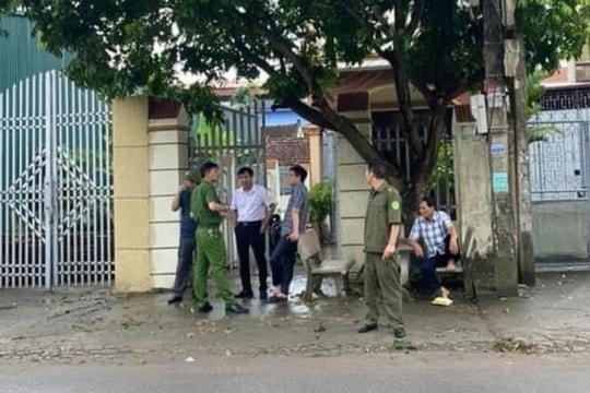 Con trai tâm thần dùng gậy sắt sát hại bố mẹ đẻ tử vong ở Hưng Yên