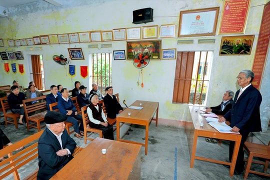 Cần chuẩn mực để tạo dựng vững chắc “cái gốc của mọi công việc”- Bài 2: Kiên định các nguyên tắc sinh hoạt Đảng