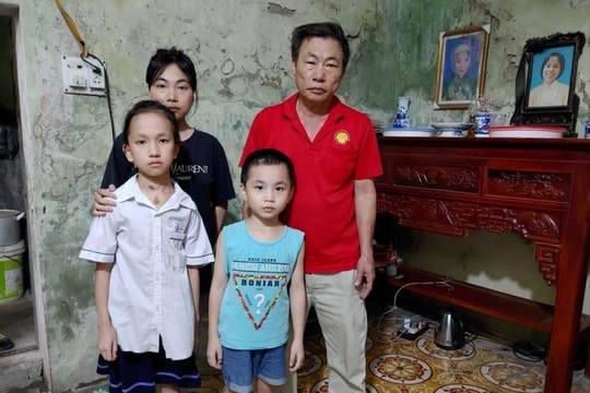 Cháu Quỳnh Anh đã được phẫu thuật xương ức bị lồi