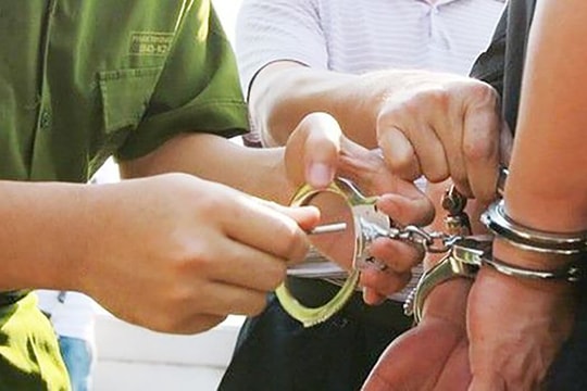 Bắt giam doanh nhân La "điên"