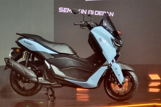 Yamaha Nmax 2024 giá từ 2.000 USD