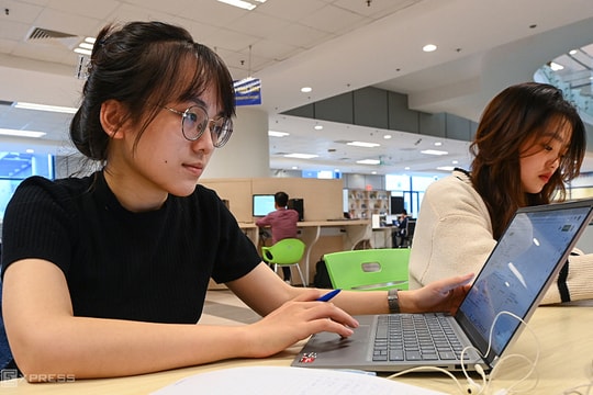 Số người Việt học online tăng 4 lần
