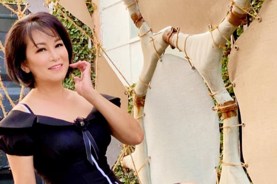 Nữ ca sĩ Việt tuổi 50 viên mãn bên chồng con trong biệt thự hơn 70 tỷ đồng ở Mỹ