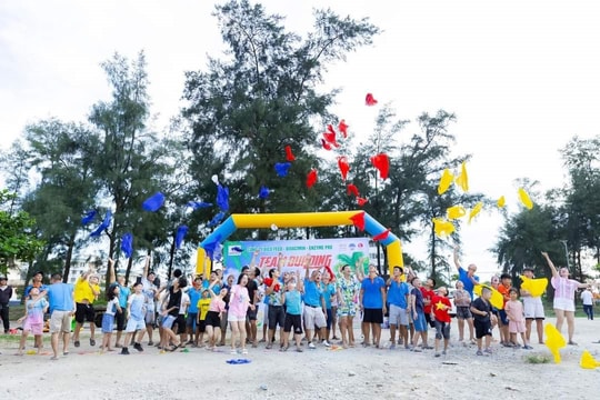 Học sinh nghỉ hè, lượng khách mua tour tại các công ty du lịch tăng vọt