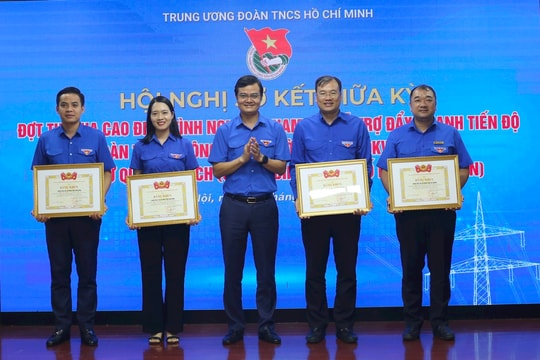 Tỉnh đoàn Hải Dương được khen thưởng trong đợt thi đua cao điểm hỗ trợ công trình đường dây 500 kV mạch 3