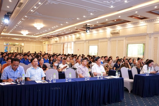 Tiến sĩ, chuyên gia tâm lý Đinh Đoàn chia sẻ một số vấn đề về gia đình hiện nay