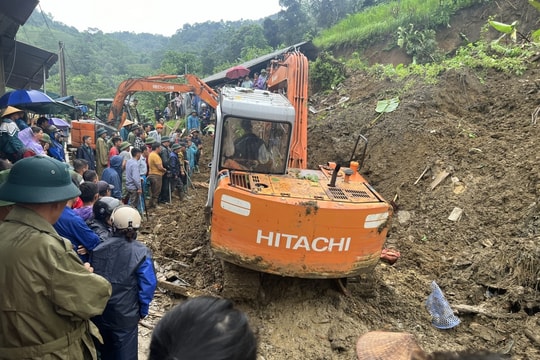 Sạt lở đất ở Bắc Kạn khiến 4 người trong một gia đình tử vong