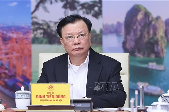 Bộ Chính trị đồng ý để đồng chí Đinh Tiến Dũng thôi giữ chức Bí thư Thành ủy Hà Nội