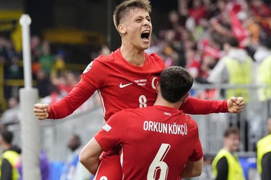 Hạ Georgia bằng hai siêu phẩm, Thổ Nhĩ Kỳ ra quân tưng bừng tại EURO 2024