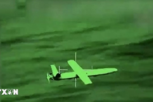 Mỹ phá hủy thuyền và thiết bị bay không người lái của Houthi trên Biển Đỏ