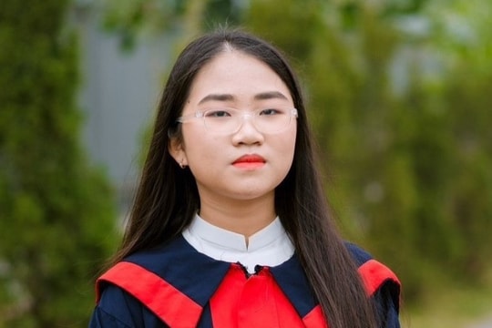 Nữ sinh "trường làng" gây sốt khi đỗ cả 3 trường chuyên