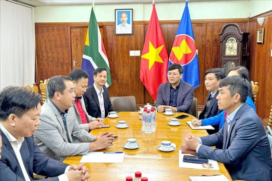 Đồng chí Bí thư Tỉnh ủy Hải Dương Trần Đức Thắng xúc tiến thương mại, đầu tư tại châu Phi