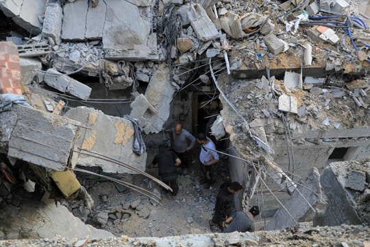 Văn phòng ICRC tại Gaza trúng đạn pháo, hàng chục người thương vong