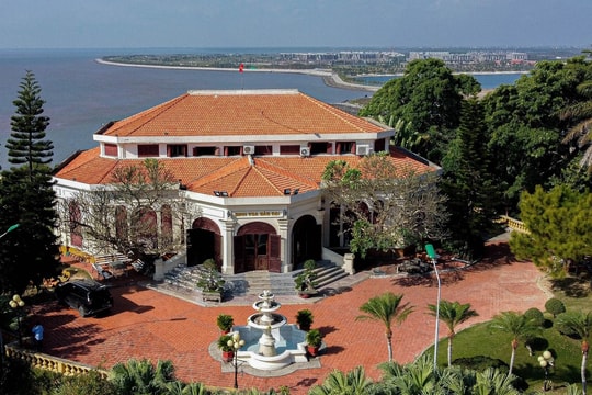 Chi tiền triệu nghỉ dưỡng tại biệt thự duy nhất của Vua Bảo Đại ở miền Bắc
