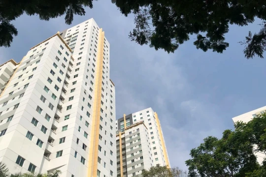 Luật Nhà ở có hiệu lực từ 1/8: Giá nhà không còn tăng vô tội vạ