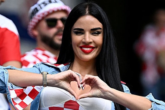 Vẻ đẹp đốt cháy khán đài EURO 2024
