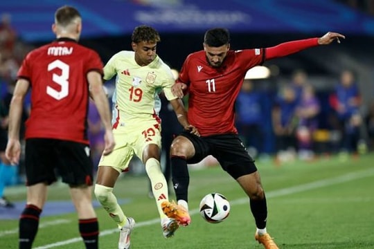Spain complete perfect Euro 2024 group stage as Albania go out