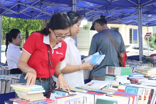 2 cá nhân đoạt giải xuất sắc tại Cuộc thi đại sứ văn hóa đọc tỉnh Hải Dương năm 2024