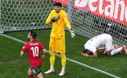 EURO 2024 "nở rộ" những pha đốt lưới nhà, họ là những ai?