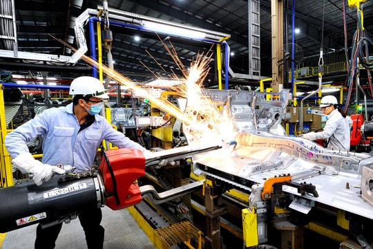 Hai Duong socio-economic picture in first half of 2024. Article 2: Industry - spearhead of growth