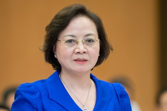 Bộ trưởng Nội vụ: "Tăng 30% lương cơ sở là phương án tối ưu"