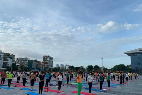 Tối nay 29/6, 400 người sẽ tham gia màn đồng diễn Yoga lớn nhất từ trước đến nay tại Hải Dương