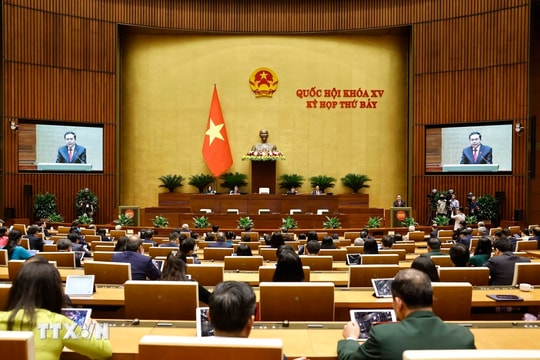 Chủ tịch Quốc hội Trần Thanh Mẫn: Khẩn trương triển khai hiệu quả luật, nghị quyết vừa được thông qua