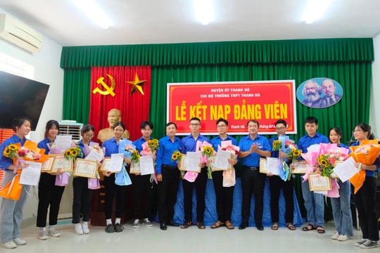 Giải bài toán “cạn nguồn” kết nạp đảng viên