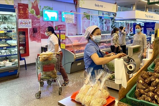 Giảm thiểu tác động tăng giá hàng hóa từ việc tăng lương cơ sở