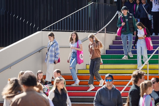 Phí xin thị thực du học Australia tăng gấp đôi