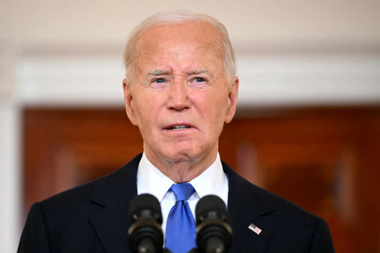 Ông Biden quyết tiếp tục tranh cử