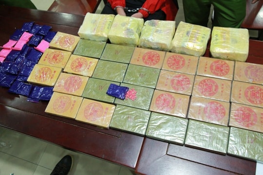 Nghệ An triệt phá đường dây ma túy lớn, thu giữ 27 bánh heroin