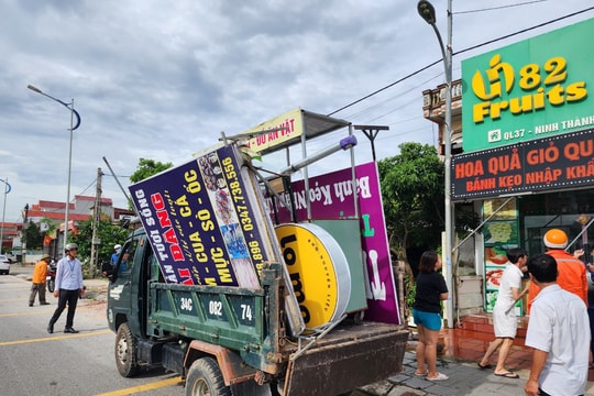 Ninh Giang giải toả 165 trường hợp vi phạm hành lang giao thông