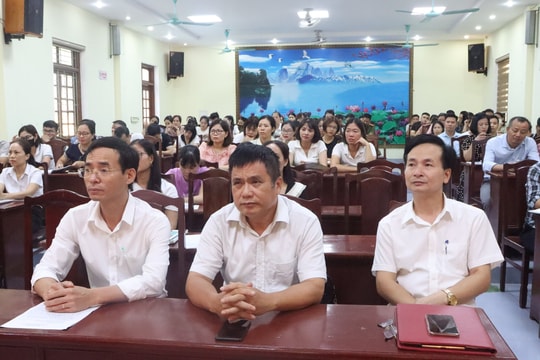 105 đảng viên ở Nam Sách tham gia lớp sơ cấp lý luận chính trị năm 2024