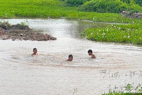 Bảo vệ trẻ em khỏi đuối nước
