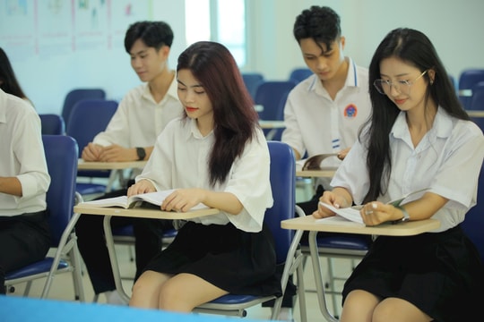 Điểm trúng tuyển bằng học bạ 2 ngành sư phạm cao nhất Trường Đại học Sao Đỏ