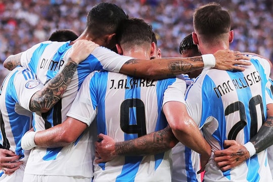 Messi "mở tài khoản", Argentina giành vé vào chung kết Copa America 2024