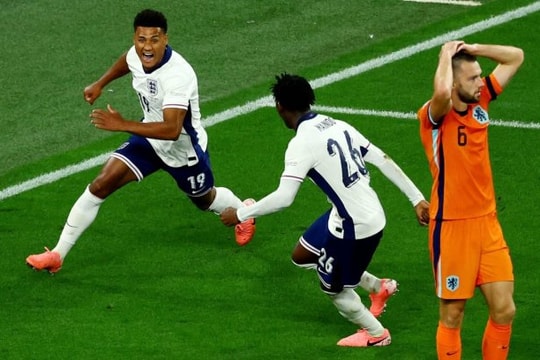 England reach Euro 2024 final after beating the Netherlands 2-1