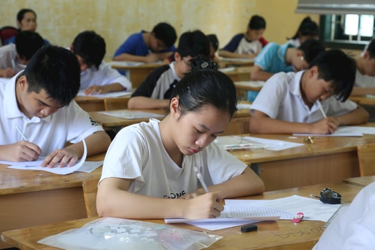 Nhiều học sinh Hải Dương trúng tuyển lớp 10 công lập không nhập học, cơ hội “vàng” cho nhiều em khác