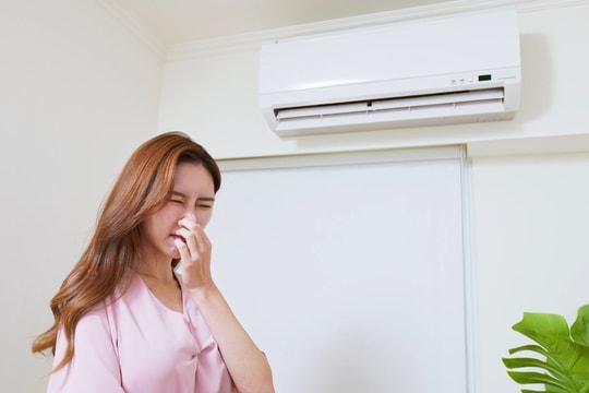 Lý do khiến điều hòa có mùi chua
