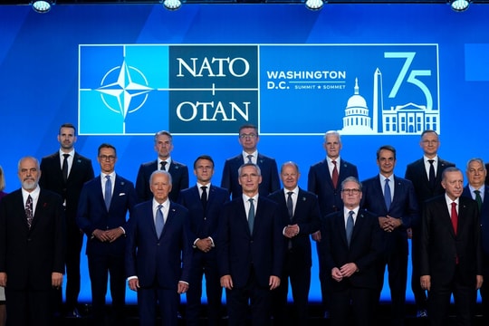 Nước NATO thứ hai công khai phản đối Ukraine gia nhập khối, cảnh báo Thế chiến thứ ba