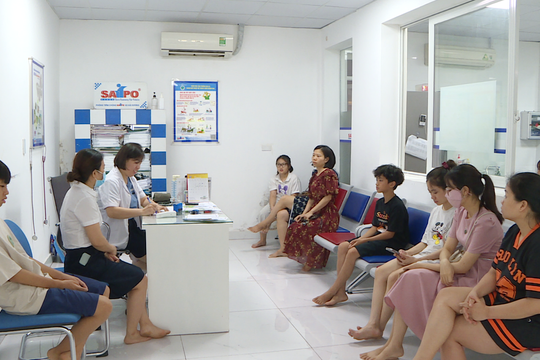 Bác sĩ Trung tâm Kiểm soát bệnh tật tỉnh Hải Dương khuyến cáo việc tiêm vaccine phòng bệnh bạch hầu