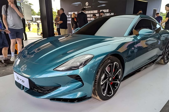 MG Cyber GTS - xe thể thao chạy điện ra mắt châu Âu