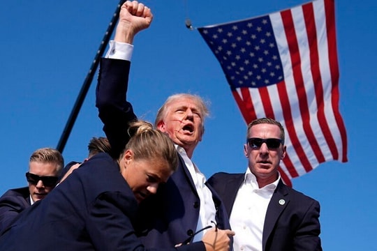 Ông Donald Trump lên tiếng sau vụ nổ súng