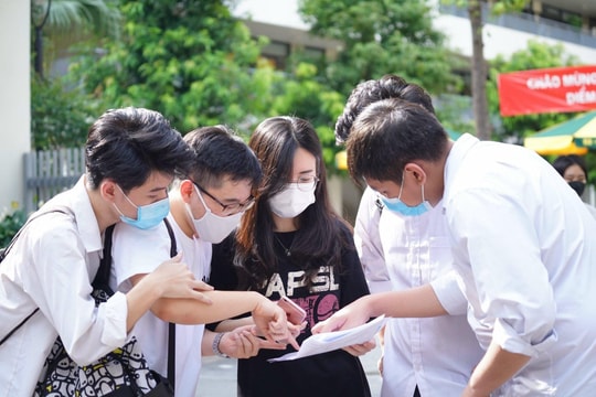 Công thức tính điểm xét tốt nghiệp THPT 2024
