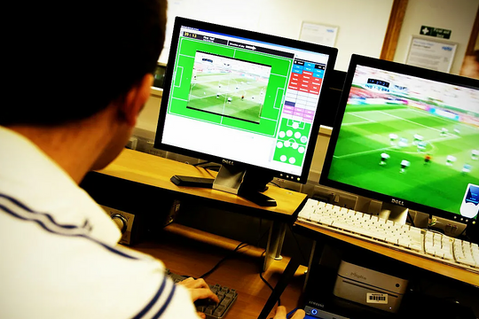 Siêu máy tính đoán đúng ba trận cuối Euro 2024 hoạt động thế nào?